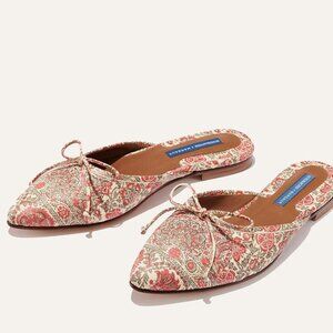 NWOT Margaux Schumacher Ballet Mule Kaya Medallion Size 38W
